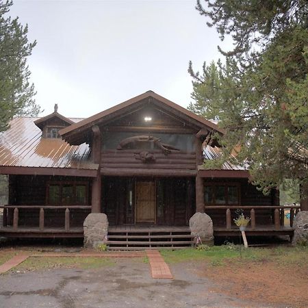 The Moose Bunkhouse Villa West Yellowstone Exterior photo